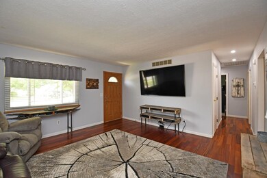 6313 Sandric Ln, Liberty Township, OH 45044 - photo 5