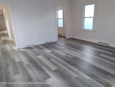 9 Nevada Ave, North Middletown, NJ 07748 - photo 4