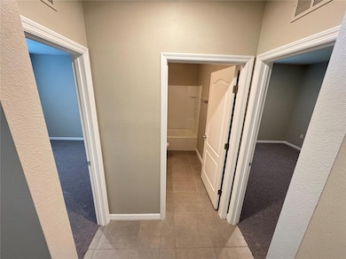 2323 Silver View Dr, Lakeland, FL 33811 - photo 6