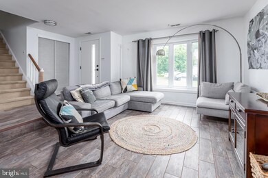 125 Robins Run E, Swedesboro, NJ 08085 - photo 6