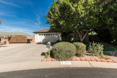1951 N 66th Pl Mesa AZ 85205-large-004-9