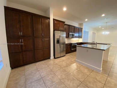 9823 W 34th Ln unit 9823, Hialeah, FL 33018 - photo 5