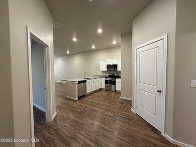 2110 Kokomo Ave unit A, Lubbock, TX 79407 - photo 3