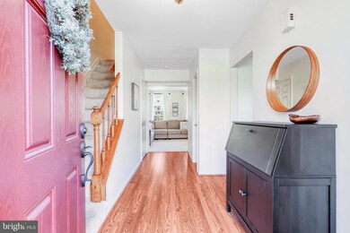 13400 Whaley Ct, Herndon, VA 20171 - photo 2