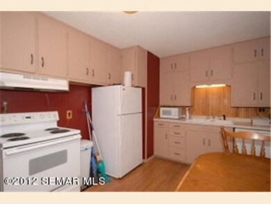1402 9th St NE, Rochester, MN 55906 - photo 2