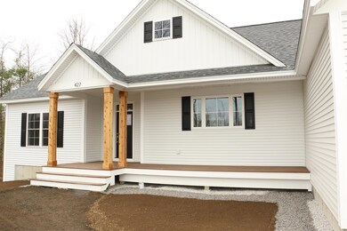 427 Blane Cir unit 6, Pembroke, NH 03275 - photo 3