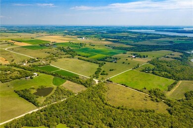 1230 E 100 Rd, Berryton, KS 66409 - photo 7