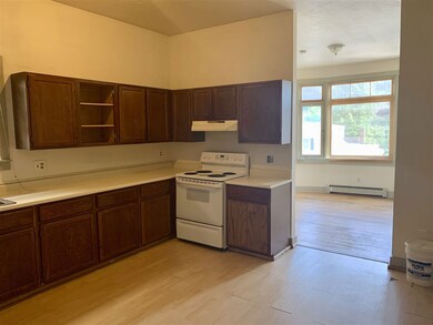 406 Central St unit 7, Franklin, NH 03235 - photo 3