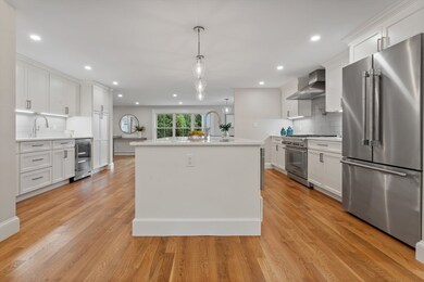 43 Old Middlesex Path, Arlington, MA 02474 - photo 6