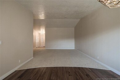 520 Ridge Rim Way, Saint George, UT 84770 - photo 3