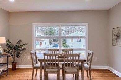 21 3rd St, Amesbury, MA 01913 - photo 4
