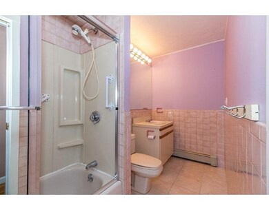 36 Hull St unit 7, Boston, MA 02113 - photo 6