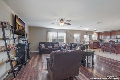 24238 Invitation Oak, San Antonio, TX 78261 - photo 6