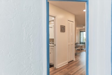 3135 Tennis Villas, Captiva, FL 33924 - photo 5