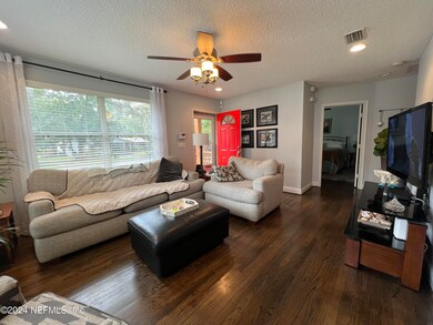 1540 Ryar Rd, Jacksonville, FL 32216 - photo 3