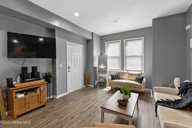 57 Catherine St, Albany, NY 12202 - photo 4