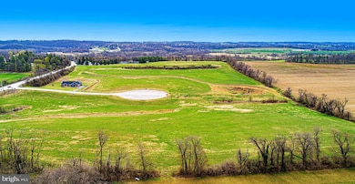 4075 Rolling Meadow Ct, York, PA 17408 - photo 7