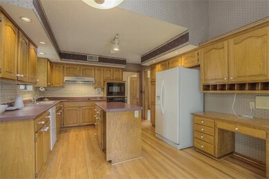 12689 W 82nd Terrace, Lenexa, KS 66215 - photo 5