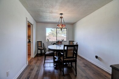 Formal Dining