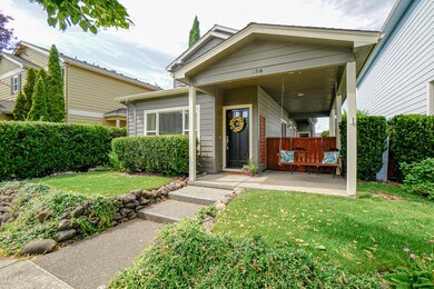 638 Griffin Oaks Dr, Central Point, OR 97502 - photo 2