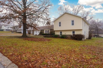2521 S Brandon Ave-1