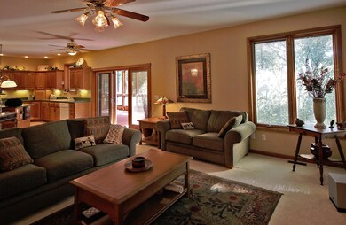 Living room 2