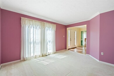 121 Elmhurst Dr, Coraopolis, PA 15108 - photo 3