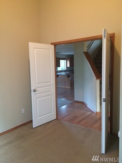 1404 Riddell Ave NE, Orting, WA 98360 - photo 3