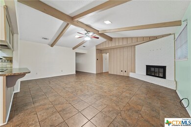 813 W 3rd St, Eddy, TX 76524 - photo 7