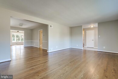 4906 36th St N, Arlington, VA 22207 - photo 7
