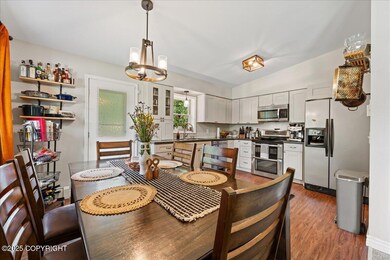 12-2701 Julie Ln-11