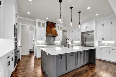 1036 Bluebonnet Ridge, Weatherford, TX 76087 - photo 6