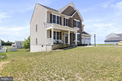 17821 Stripes Dr, Hagerstown, MD 21740 - photo 2