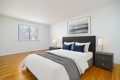 2437 Bedford St unit G7, Stamford, CT 06905 - photo 5