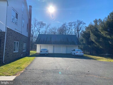 104 E Walnut St unit C, Perkasie, PA 18944 - photo 2