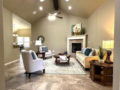 3206 Arrow Creek Dr, Granbury, TX 76049 - photo 4