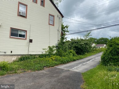 308 Egypt Rd, Norristown, PA 19403 - photo 5