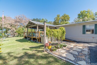 384 Placid Cove Dr, New Braunfels, TX 78130 - photo 7