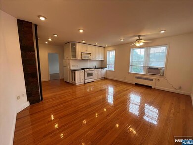 155 Union Ave unit 309, Rutherford, NJ 07070 - photo 2