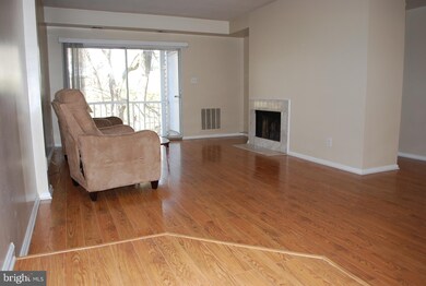 5 Pickering Ct unit 2, Germantown, MD 20874 - photo 5