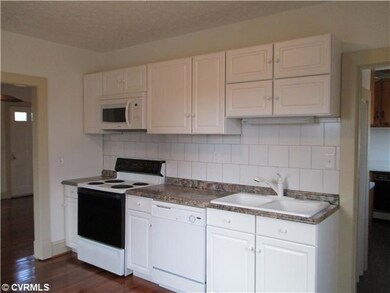 Interior Space/Layout - KITCHEN