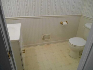Partial Bath.