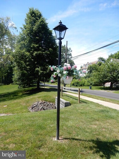 51 Belmont Station unit G51, Southampton, PA 18966 - photo 2