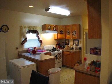 5413 Sheriff Rd, Fairmount Heights, MD 20743 - photo 5