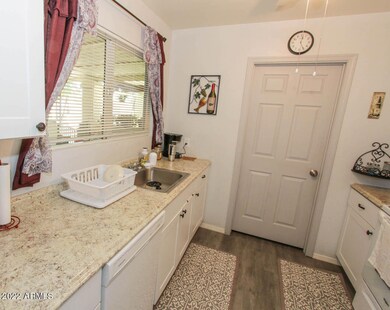 13815 N 30Th Dr-6