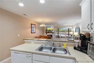 686 Clearwater Dr unit 2C, Camdenton, MO 65020 - photo 5