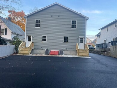 83B Hampshire St, Springfield, MA 01151 - photo 2