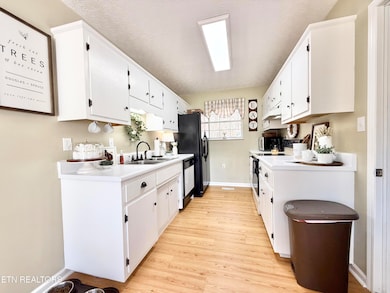 2843 Six Mile Rd, Maryville, TN 37803 - photo 6