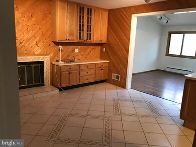 11705 Flints Grove Ln, North Potomac, MD 20878 - photo 7