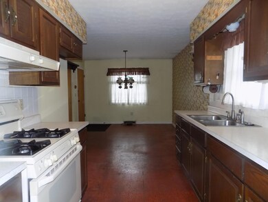 2100 Sale Rd, Columbus, OH 43224 - photo 5